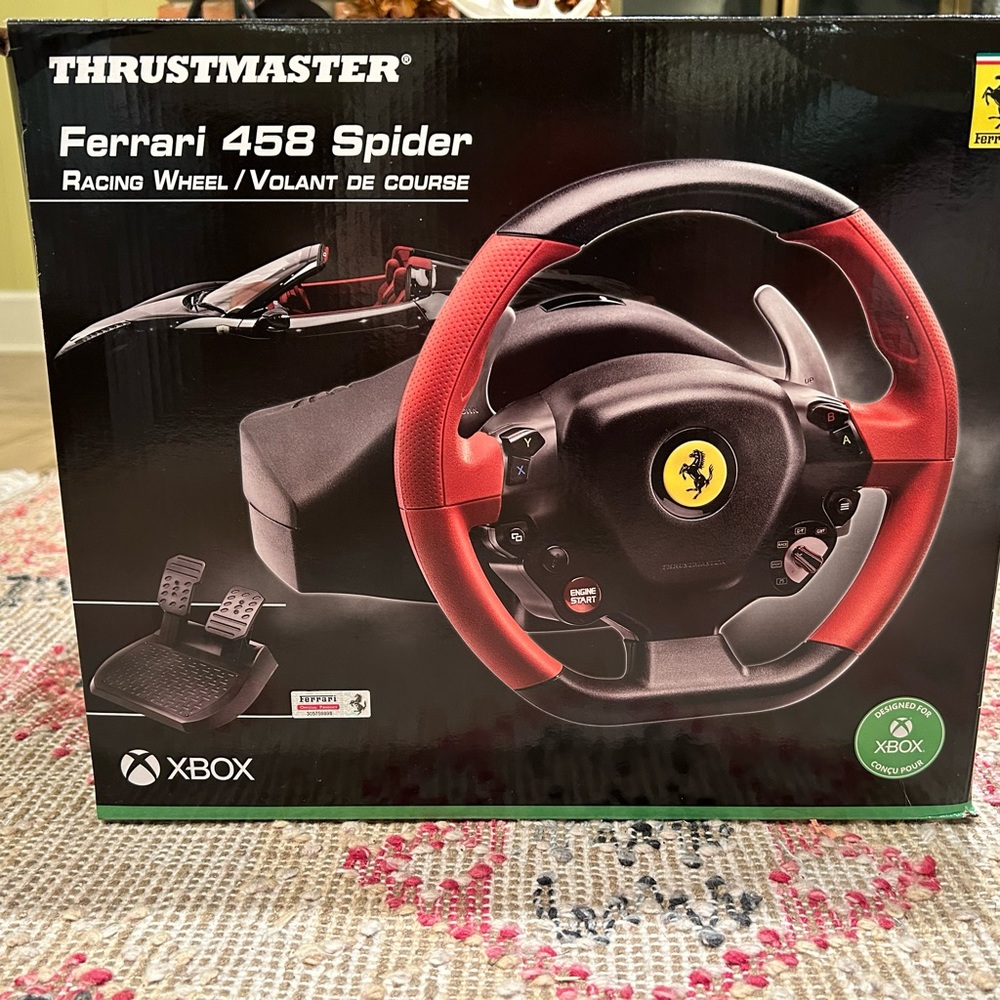 Thrustmaster - Ferrari 458 Spider racing wheel and pedals (Xbox X/S & One)